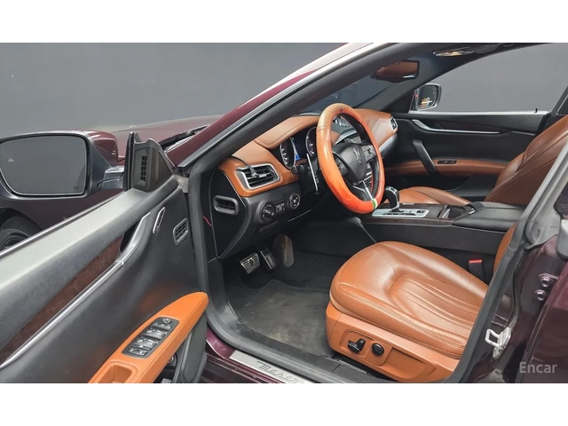 Maserati Ghibli 3.0 diesel - автомобили, коли, обяви за нови и употребявани 2