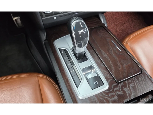Maserati Ghibli 3.0 diesel - автомобили, коли, обяви за нови и употребявани 8