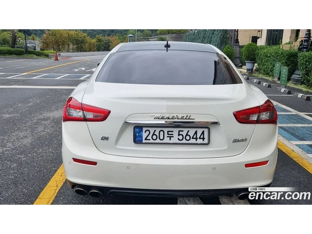 Maserati Ghibli - автомобили, коли, обяви за нови и употребявани 5