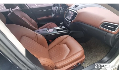 Maserati Ghibli - автомобили, коли, обяви за нови и употребявани 8