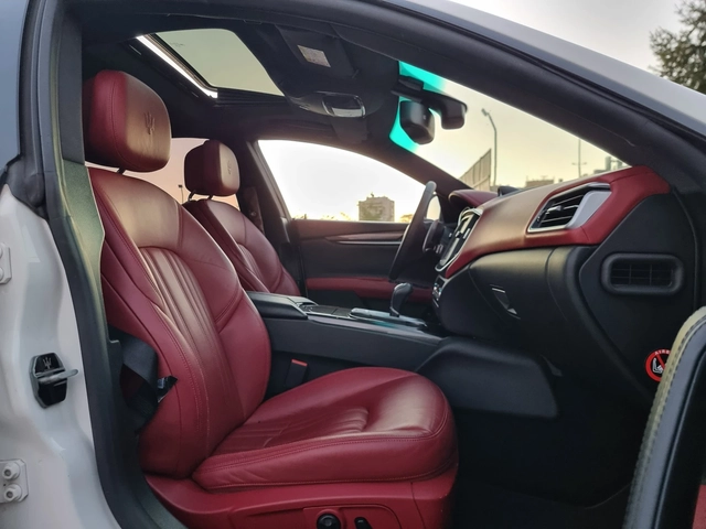 Maserati Ghibli / Individual/ 3.0 V6/ - автомобили, коли, обяви за нови и употребявани 10