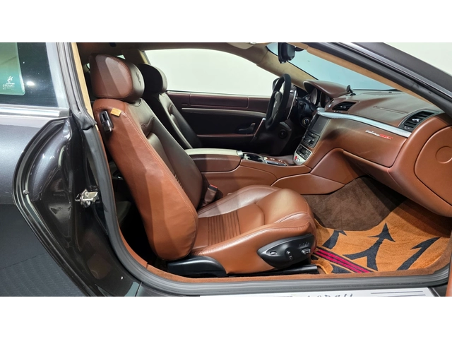 Maserati GranTurismo S 4.7* ЧИСТА ИСТОРИЯ БЕЗ ИНЦИДЕНТИ* КРАЙНА ЦЕНА - автомобили, коли, обяви за нови и употребявани 13