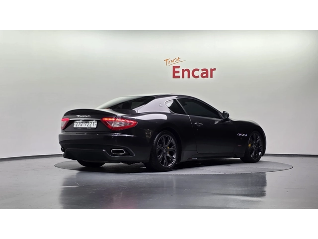 Maserati GranTurismo S 4.7* ЧИСТА ИСТОРИЯ БЕЗ ИНЦИДЕНТИ* КРАЙНА ЦЕНА - автомобили, коли, обяви за нови и употребявани 3