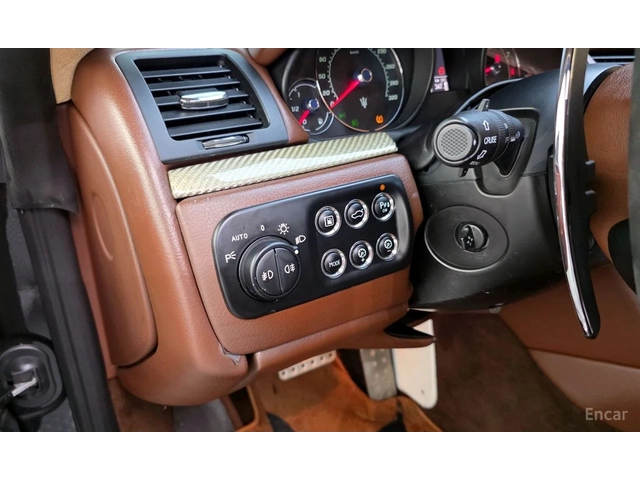 Maserati GranTurismo S* 4.7 - автомобили, коли, обяви за нови и употребявани 5