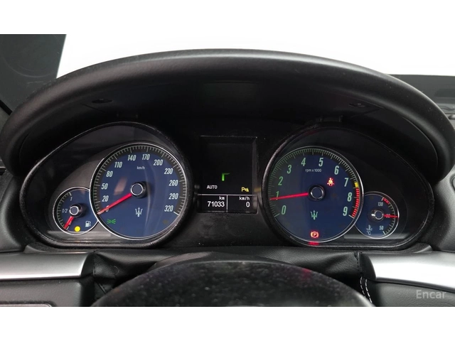 Maserati GranTurismo 4.7* SPORT* - автомобили, коли, обяви за нови и употребявани 11