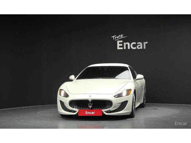 Maserati GranTurismo 4.7* SPORT* - автомобили, коли, обяви за нови и употребявани 2