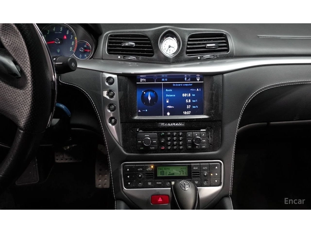 Maserati GranTurismo 4.7* SPORT* - автомобили, коли, обяви за нови и употребявани 8