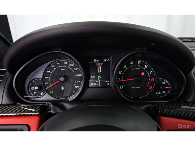 Maserati GranTurismo 4.7* MC* - автомобили, коли, обяви за нови и употребявани 12