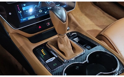 Maserati GranTurismo 4.2* V8 - автомобили, коли, обяви за нови и употребявани 11