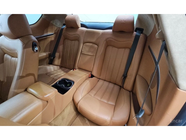 Maserati GranTurismo 4.2* V8 - автомобили, коли, обяви за нови и употребявани 15