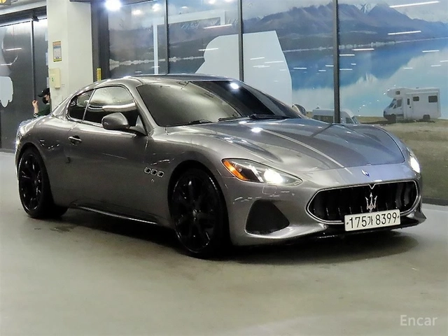 Maserati GranTurismo 4.7* V8* - автомобили, коли, обяви за нови и употребявани 0