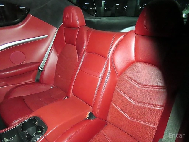 Maserati GranTurismo 4.7* V8* - автомобили, коли, обяви за нови и употребявани 15