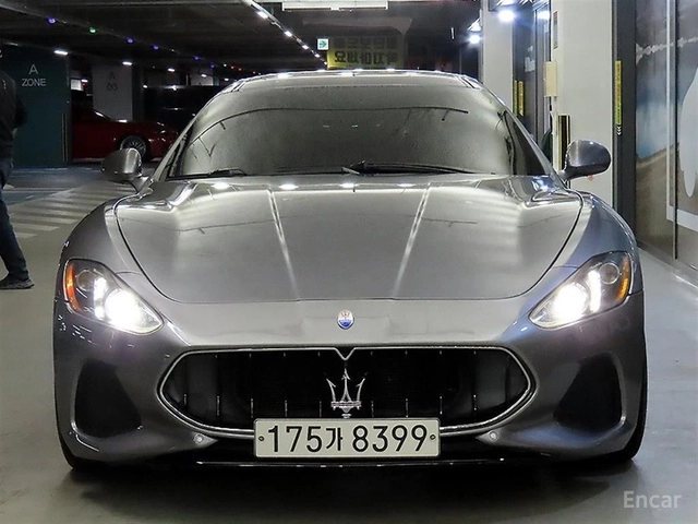 Maserati GranTurismo 4.7* V8* - автомобили, коли, обяви за нови и употребявани 3