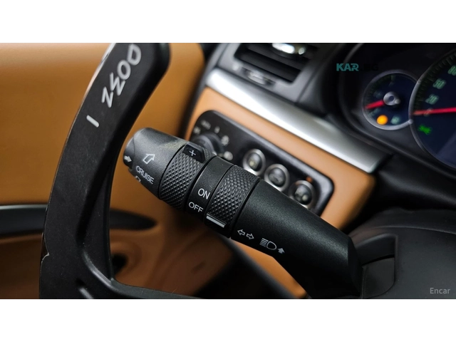 Maserati GranTurismo 4.7 SPORT* CARBON* КОЖА* ПОДГРЕВ* КАМЕРА - автомобили, коли, обяви за нови и употребявани 16