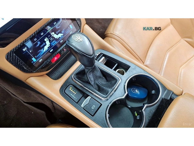 Maserati GranTurismo 4.7 SPORT* CARBON* КОЖА* ПОДГРЕВ* КАМЕРА - автомобили, коли, обяви за нови и употребявани 8