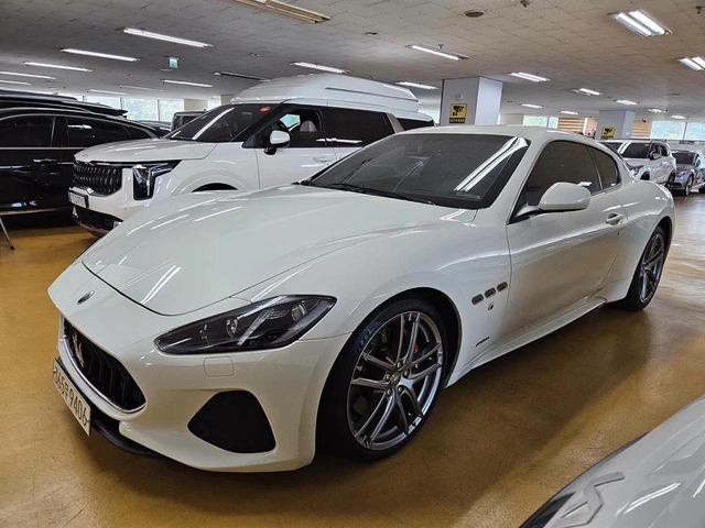 Maserati GranTurismo - автомобили, коли, обяви за нови и употребявани 3