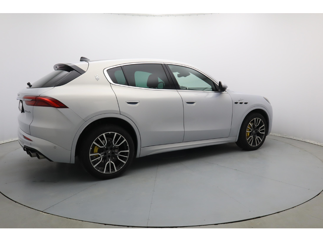 Maserati Grecale - автомобили, коли, обяви за нови и употребявани 25