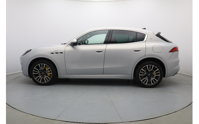 Maserati Grecale - автомобили, коли, обяви за нови и употребявани 9