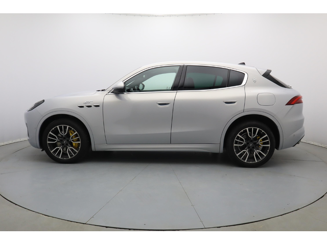 Maserati Grecale - автомобили, коли, обяви за нови и употребявани 9