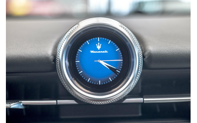 Maserati Grecale GT/Sonus Faber/HuD/Камера 360/Ambient/PDC/F1/ - автомобили, коли, обяви за нови и употребявани 12