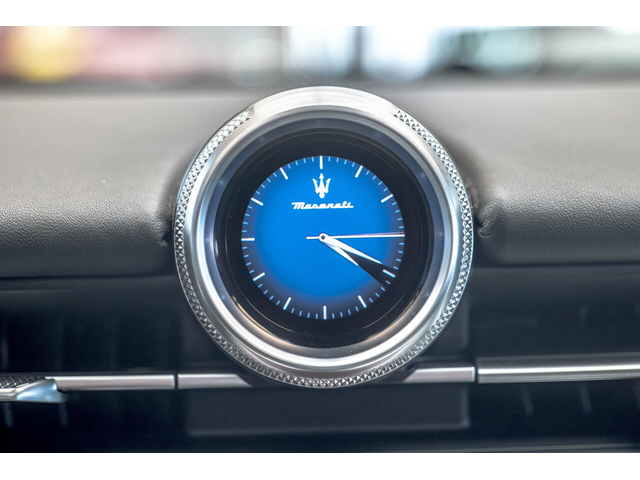 Maserati Grecale GT/Sonus Faber/HuD/Камера 360/Ambient/PDC/F1/ - автомобили, коли, обяви за нови и употребявани 12