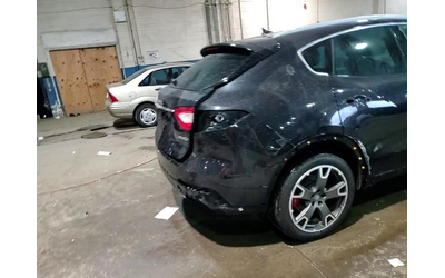 maserati-levante-3-0l-6-all-wheel-drive - 0