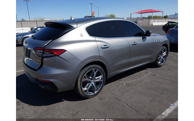 maserati-levante-3-0l-v-6-di-dohc-vvt-turbo-345hp-all-wheel-drive - 3