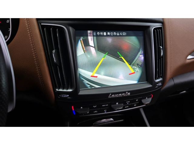 Maserati Levante 3.0 AWD SPORT autogeorge.com - автомобили, коли, обяви за нови и употребявани 14