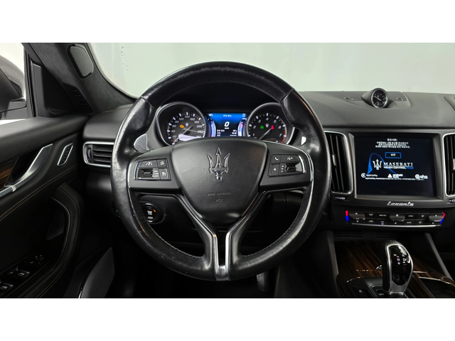 Maserati Levante 3.0 AWD LUXURY autogeorge.com - автомобили, коли, обяви за нови и употребявани 12