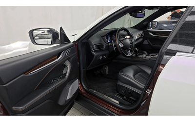 Maserati Levante 3.0 AWD LUXURY autogeorge.com - автомобили, коли, обяви за нови и употребявани 9