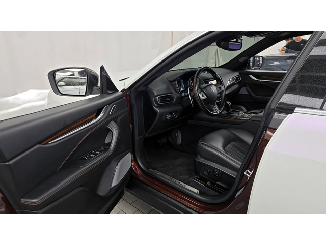 Maserati Levante 3.0 AWD LUXURY autogeorge.com - автомобили, коли, обяви за нови и употребявани 9