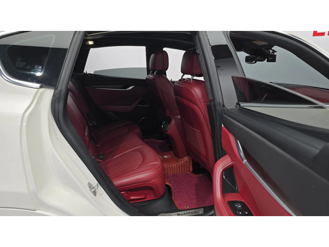 Maserati Levante 3.0 AWD LUXURY autogeorge.com - автомобили, коли, обяви за нови и употребявани 10