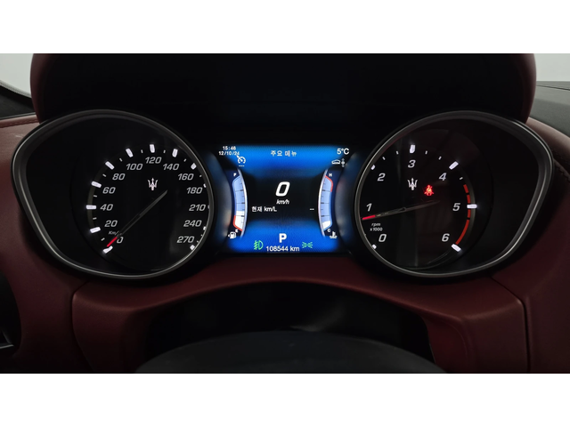 Maserati Levante 3.0 AWD LUXURY autogeorge.com - автомобили, коли, обяви за нови и употребявани 6