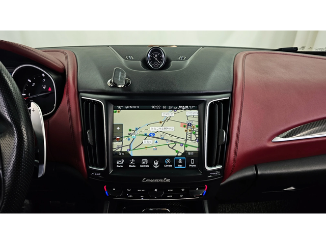 Maserati Levante 3.0 AWD SPORT autogeorge.com - автомобили, коли, обяви за нови и употребявани 12