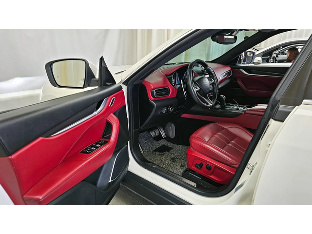 Maserati Levante 3.0 AWD SPORT autogeorge.com - автомобили, коли, обяви за нови и употребявани 8