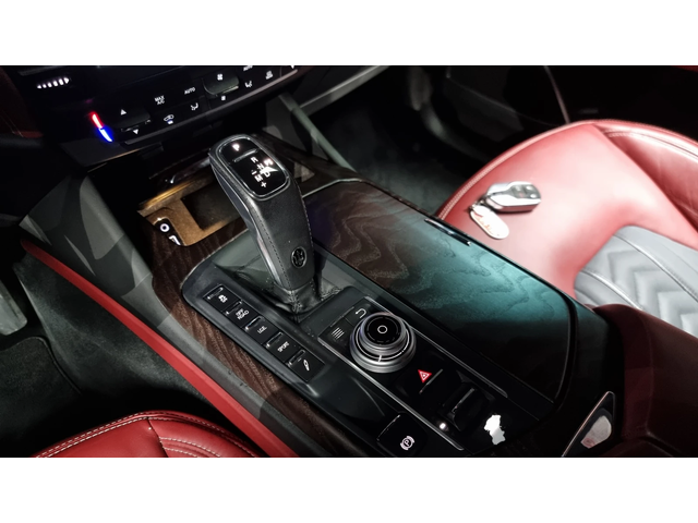 Maserati Levante 3.0 AWD GRANLUSSO autogeorge.com - автомобили, коли, обяви за нови и употребявани 7