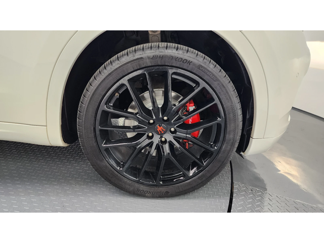 Maserati Levante 3.0 AWD SPORT autogeorge.com - автомобили, коли, обяви за нови и употребявани 4