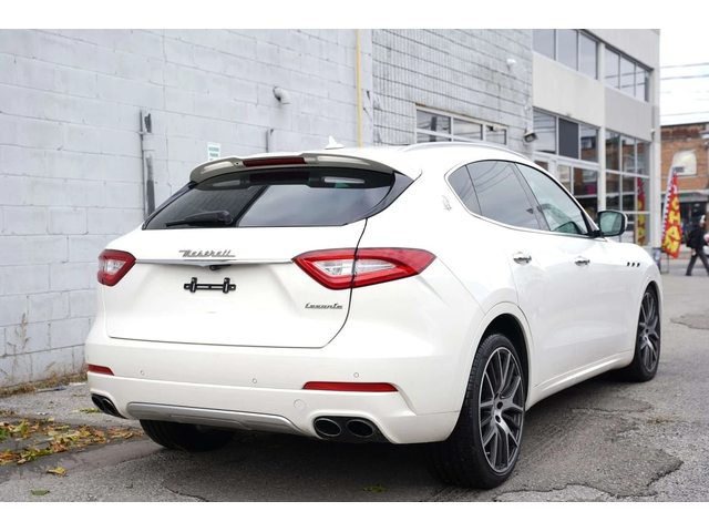 Maserati Levante * Sport * CARFAX * ЦЕНА ДО БГ - автомобили, коли, обяви за нови и употребявани 3