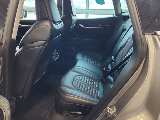 Maserati Levante 3.8 GTS С РЕГИСТРАЦИЯ & АВТО КРЕДИТ - автомобили, коли, обяви за нови и употребявани 6