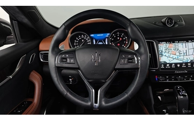 Maserati Levante 3.0 AWD GranLusso* КОЖА* ОБДУХВ* НАВИ* ПАНО - автомобили, коли, обяви за нови и употребявани 9