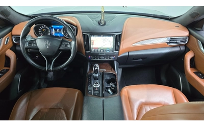 Maserati Levante 3.0 Diesel AWD Premium - автомобили, коли, обяви за нови и употребявани 6