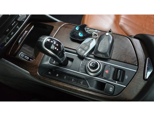 Maserati Levante 3.0 Diesel AWD Premium - автомобили, коли, обяви за нови и употребявани 8