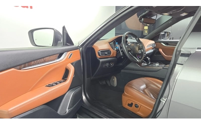 Maserati Levante 3.0 Diesel AWD Premium - автомобили, коли, обяви за нови и употребявани 9