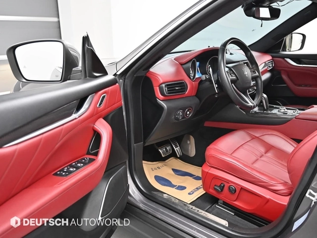 Maserati Levante AWD GranSport - автомобили, коли, обяви за нови и употребявани 5