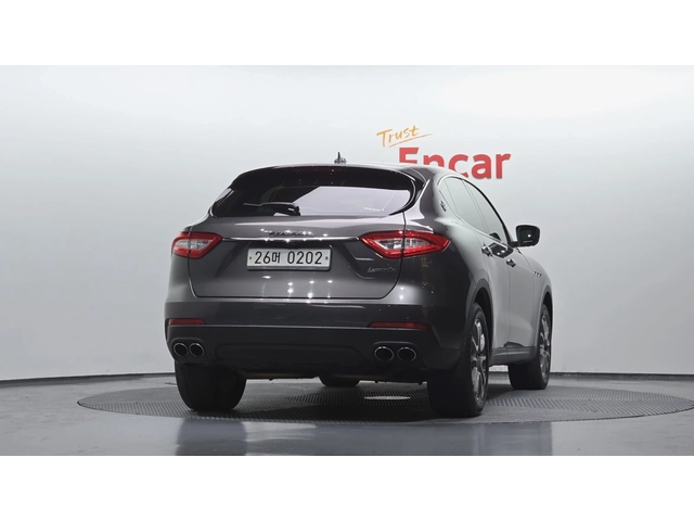 Maserati Levante 3.0 Diesel AWD Premium - автомобили, коли, обяви за нови и употребявани 3