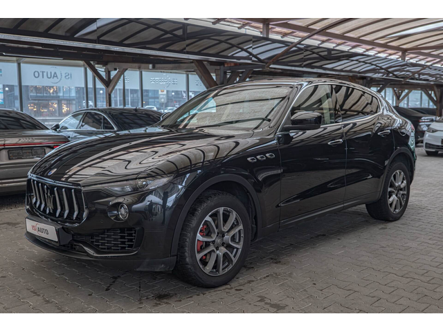 Maserati Levante Diesel/Камера/Sport/Distronic/F1/Подгрев/Sound Active - автомобили, коли, обяви за нови и употребявани 2
