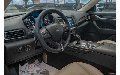Maserati Levante Diesel/Камера/Sport/Distronic/F1/Подгрев/Sound Active - автомобили, коли, обяви за нови и употребявани 6