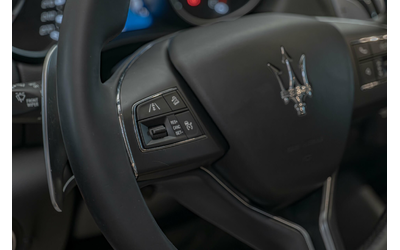 Maserati Levante Diesel/Камера/Sport/Distronic/F1/Подгрев/Sound Active - автомобили, коли, обяви за нови и употребявани 8