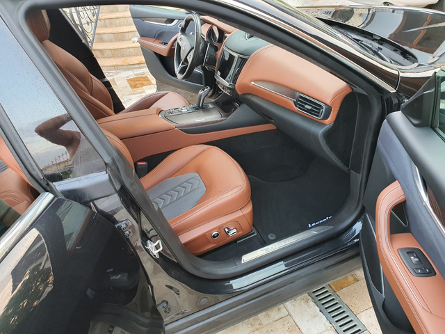 Maserati Levante S Q4 GranSport  ГАРАНЦИЯ - автомобили, коли, обяви за нови и употребявани 10