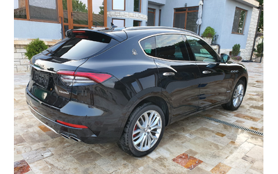maserati-levante-s-q4-gransport-garantsiya - 3